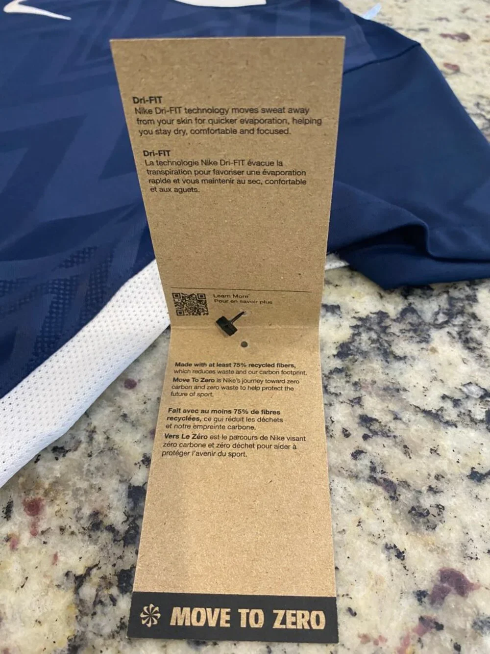 NIKE Kids Boys Challenge V Soccer Jersey - NWT - Medium M Navy Blue White Shirt